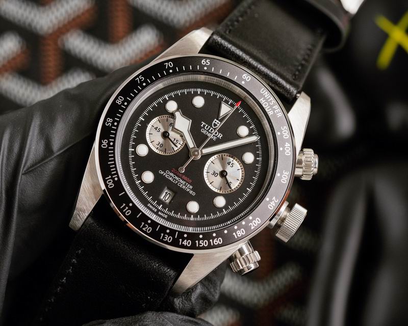 Tudor 42mm 051427